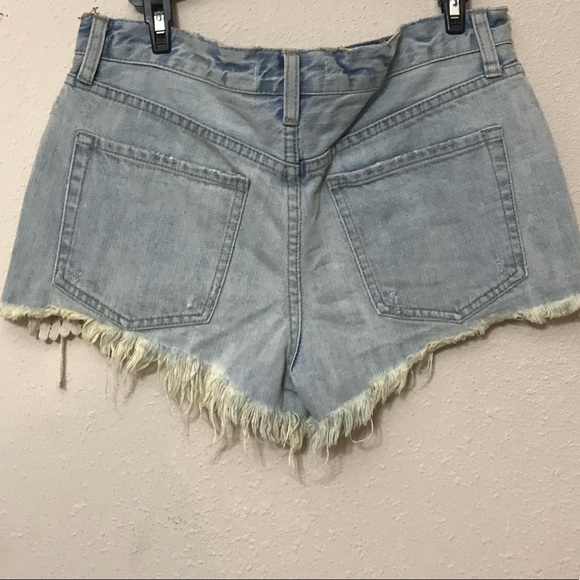Women’s Free People Shorts- 26 & 28 - Picture 4 of 7